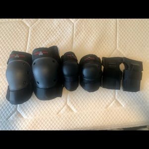 Pair of Knee Pads, Elbow Pads and Wrist Guards